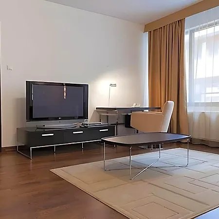 Gardens & Wellness Apartmanhotel Budapest