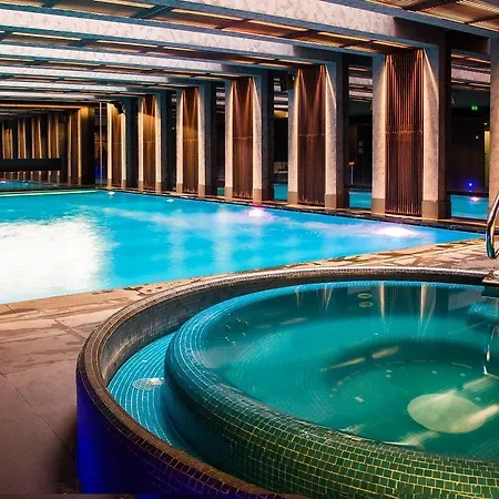 Gardens & Wellness Apartmanhotel Budapest