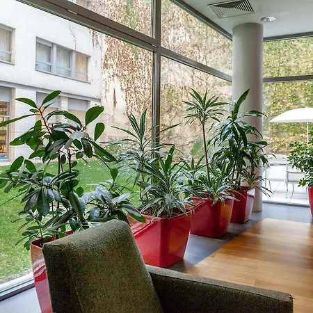 Gardens & Wellness 4* Budapest