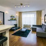 Ξενοδοχείο με διαμερίσματα Gardens & Wellness