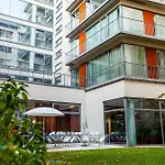 Ξενοδοχείο με διαμερίσματα Gardens & Wellness