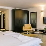 Ξενοδοχείο με διαμερίσματα Gardens & Wellness Βουδαπέστη