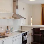 Ξενοδοχείο με διαμερίσματα Gardens & Wellness