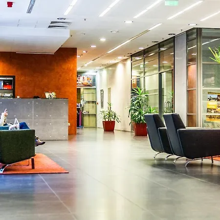 Gardens & Wellness Apart Otel 4*
