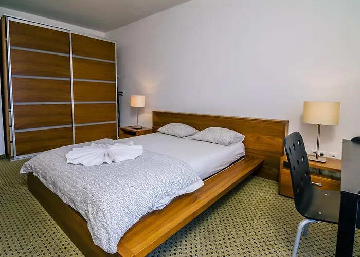 شقة فندقية Gardens & Wellness 4*